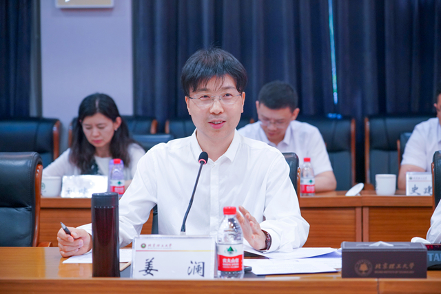 校长-安博anbo（中国）用图(1)_副本.jpg
